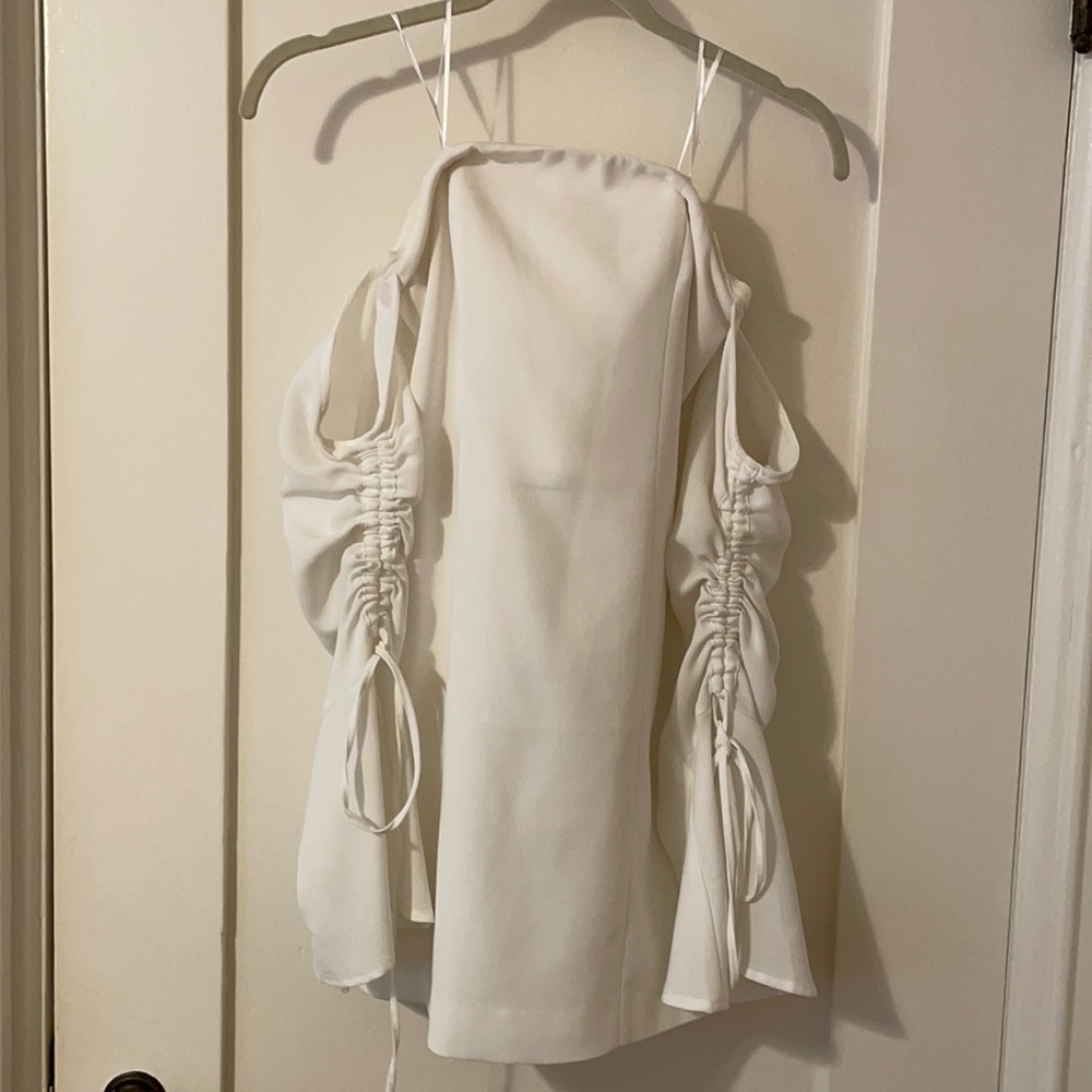 White cold shoulder scrunched dress
